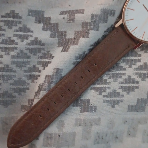 Quartz Watch Brown - Picture 5 of 12